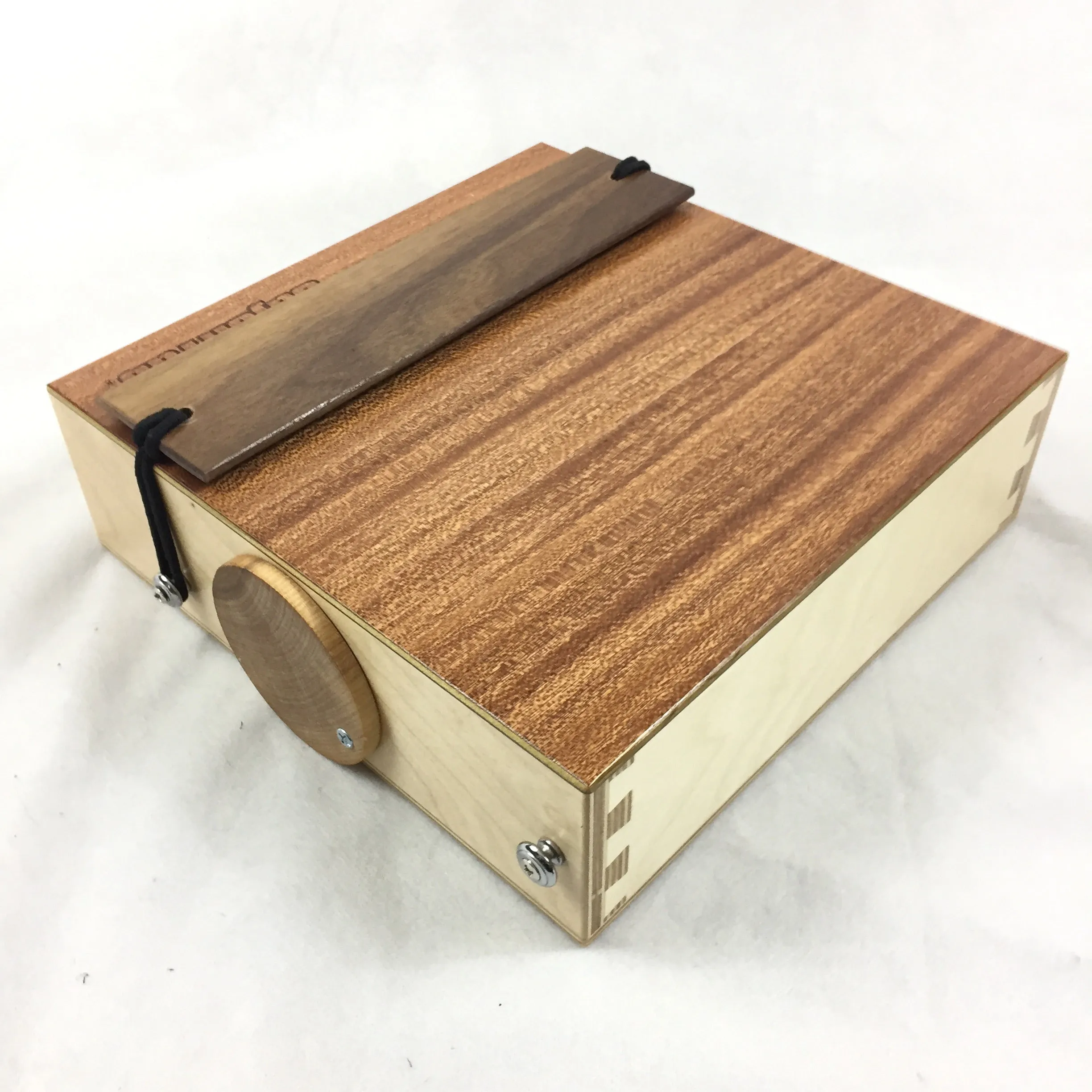 CajonTab® 10" with solid walnut snare
