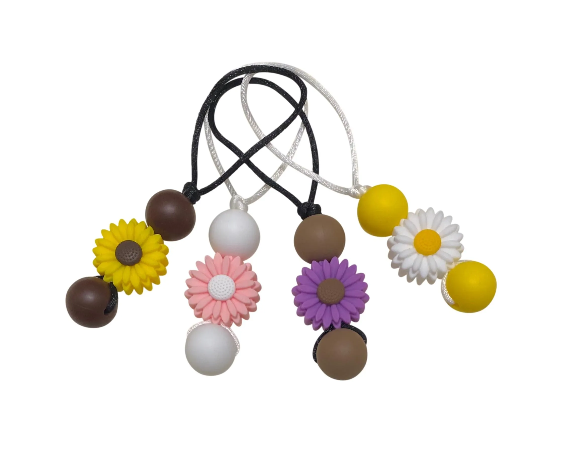 Daisy zipper pull