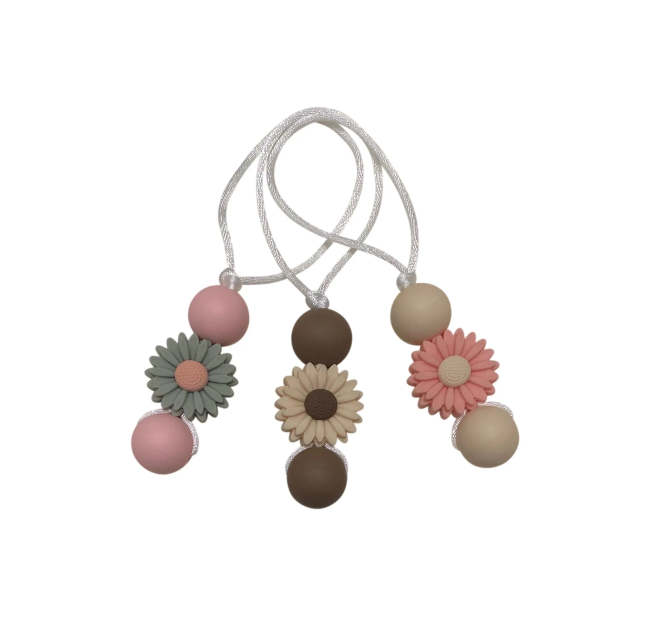 Daisy zipper pull