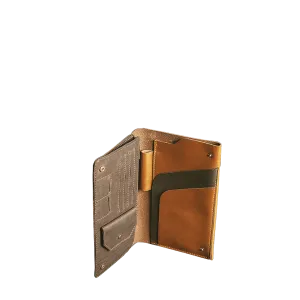 PASSPORT WALLET - toffee/coffee