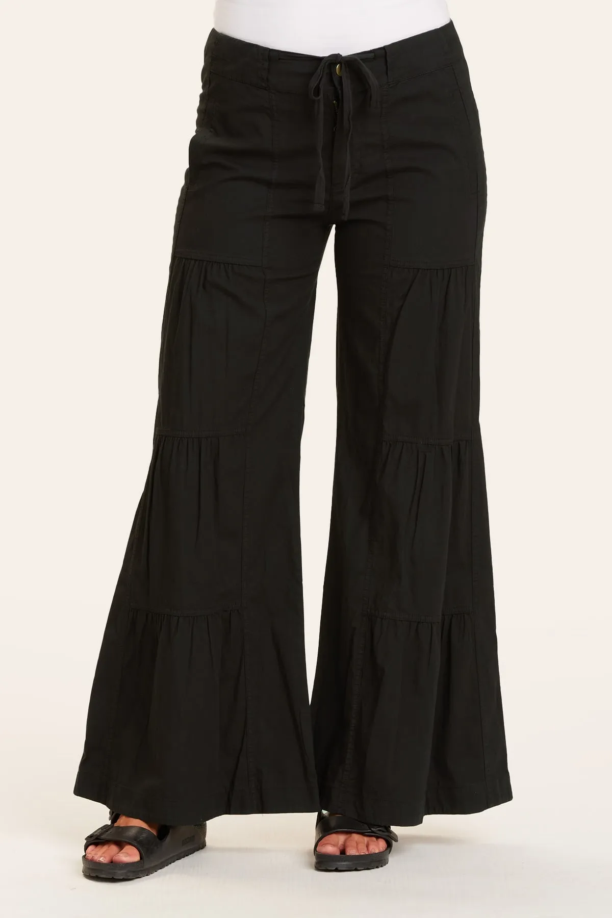 Terraced Wide Leg Pant