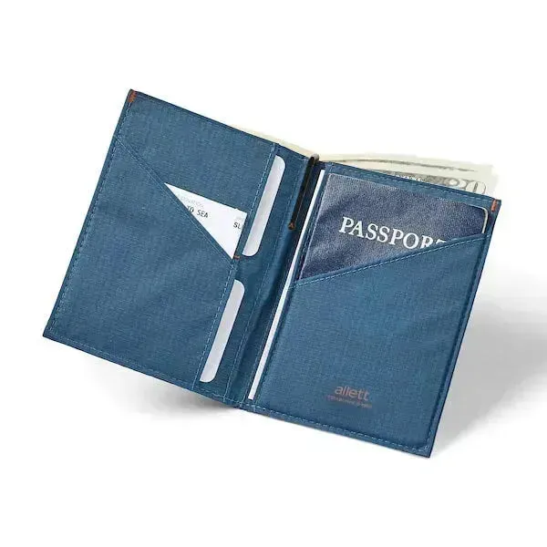 Travel Wallet | Nylon Edition